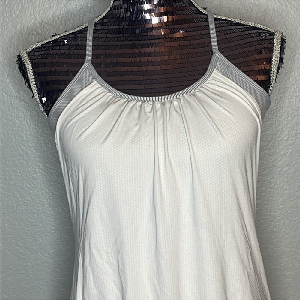 Lululemon White Tank - Picture 4 of 10